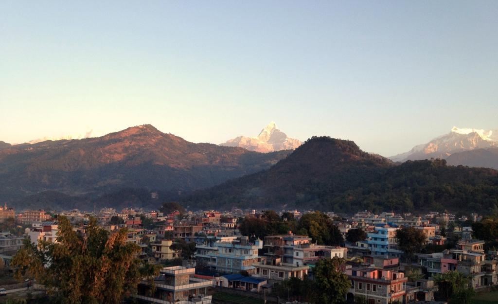 Hotel Tara Pokhara Exterior photo